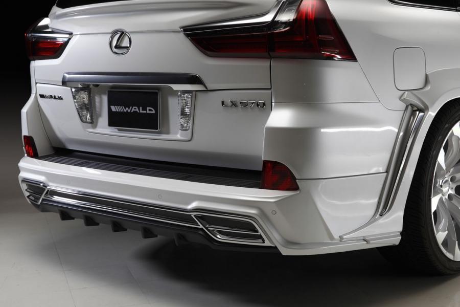 Детали экстерьера Lexus LX570 Sports Line by Wald (URJ200) 2016 года  (фото 18 из 23)